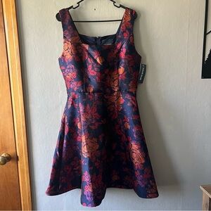 ModCloth Floral Fit and Flare Dress Size 12 NWT
